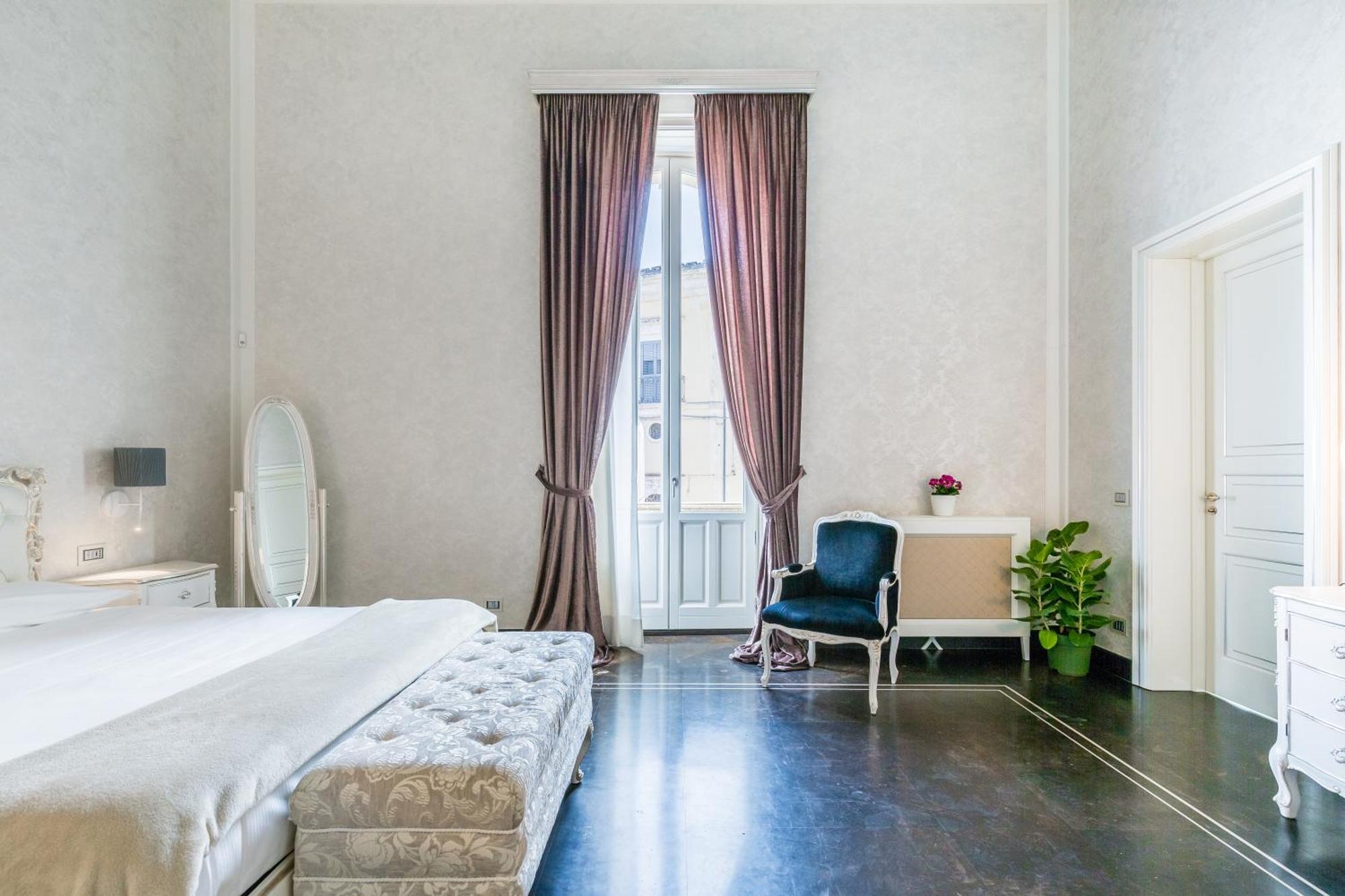 Palazzo Favacchio - Patanè Hotel 3*